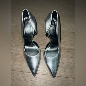 Silver Chrome Zara Pumps Heel